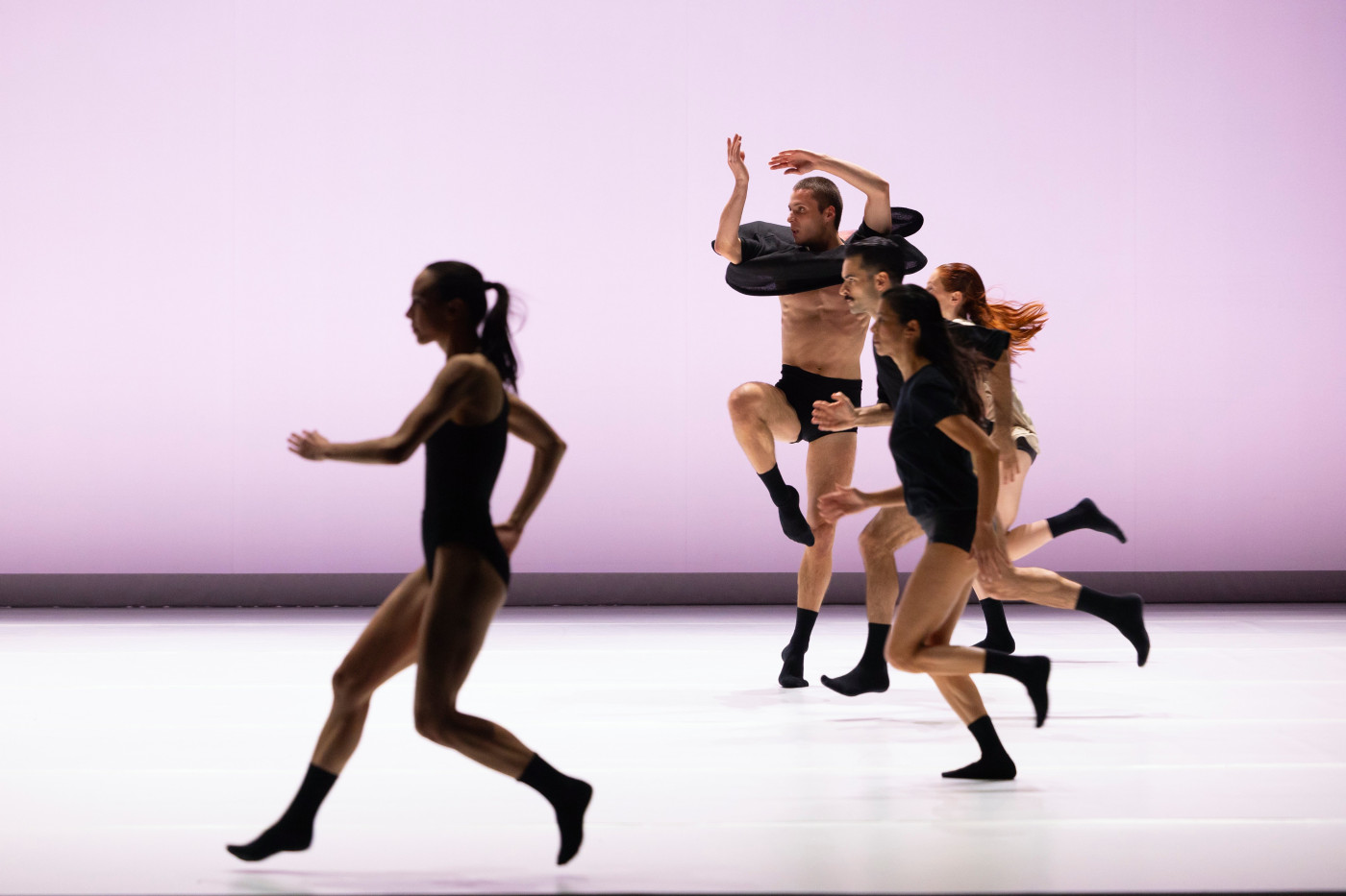 La coreografa dei Giochi Olimpici Maud Le Pladec a Bolzano Danza con il Ballet de Lorraine