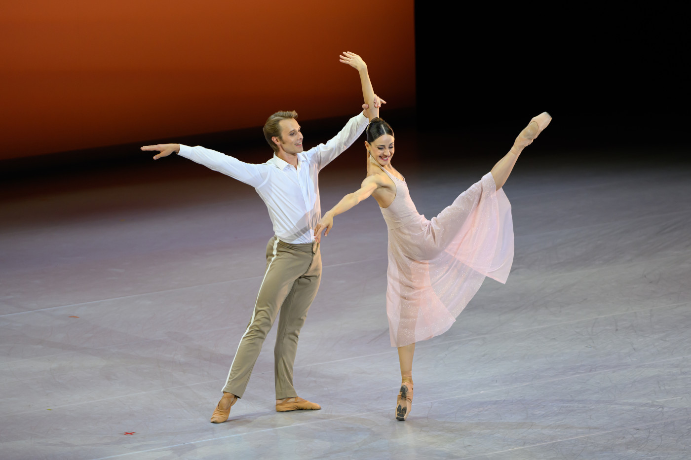 Nicoletta Manni presenta nel suo Salento "La gioia di danzare"